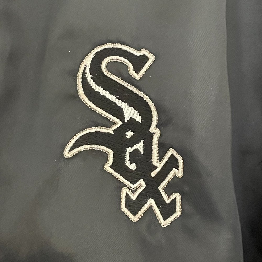 Vintage SWINGSTER CHICAGO WHITE SOX Men's M Black Satin Snap Coat Jacket USA - Picture 3 of 9